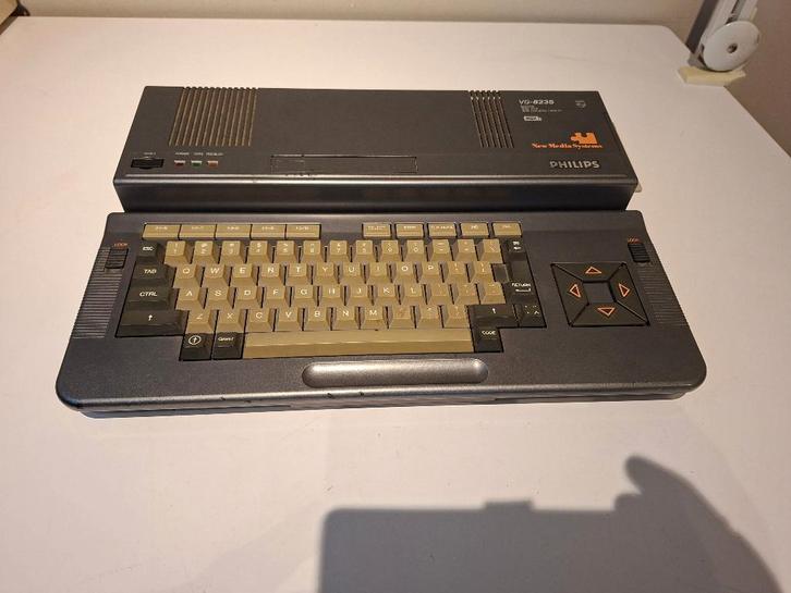 Philips VG8235 MSX2, Computers en Software, Vintage Computers, Ophalen of Verzenden