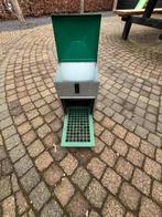 Voerbak (trapbak), Dieren en Toebehoren, Pluimvee | Toebehoren, Ophalen, Zo goed als nieuw, Drinken en Voederen