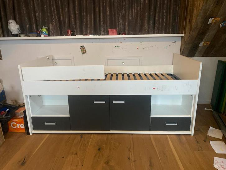 Wit Houten Bed met Opbergruimte, Huis en Inrichting, Slaapkamer | Bedden, Gebruikt, Eenpersoons, 90 cm, 200 cm, Hout, Wit, Ophalen