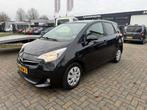 Toyota Verso-S 1.3 VVT-i Dynamic - Automaat - Nette Auto, Auto's, Toyota, Automaat, Euro 5, Gebruikt, 4 cilinders