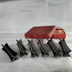 6 vintage messenleggers bakeliet in origineel doosje, Antiek en Kunst, Antiek | Keukenbenodigdheden, Ophalen