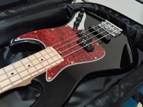 Sadowsky MetroExpress with Vintage Tone Control, Muziek en Instrumenten, Snaarinstrumenten | Gitaren | Bas, Ophalen