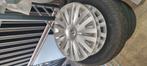 volkswagen winter banden 15 inch inclusief wieldoppen, Auto diversen, Wieldoppen, Ophalen of Verzenden, Gebruikt