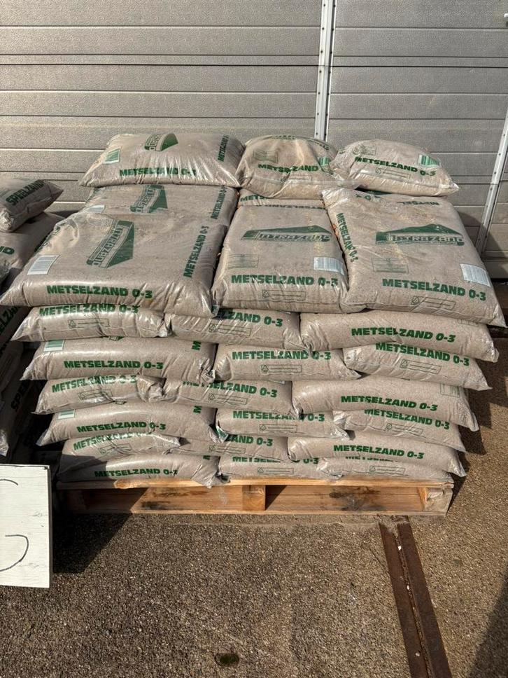 UITVERKOOP ZAND EN GRIND ZAKKEN, Tuin en Terras, Zand, Nieuw, Ophalen