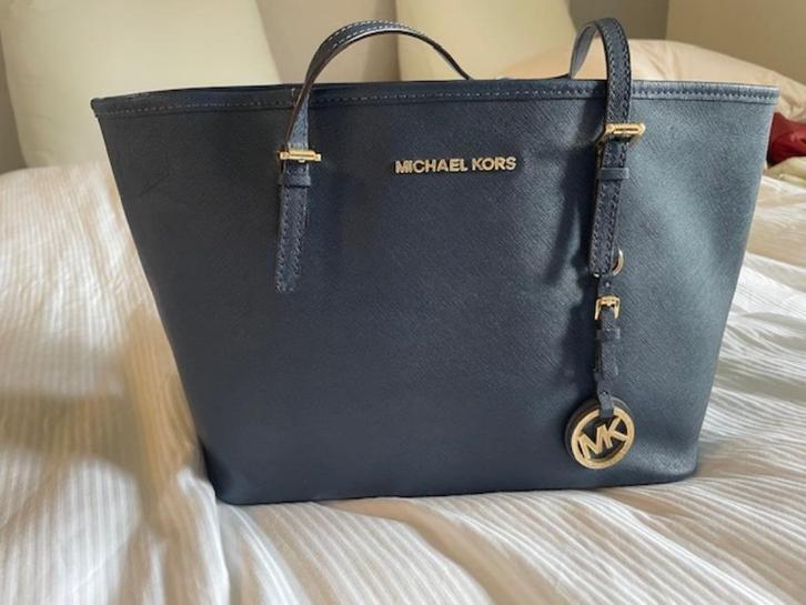 diverse merk handtassen (Furla, Coccinelle, Michael Kors), Sieraden, Tassen en Uiterlijk, Tassen | Damestassen, Zo goed als nieuw
