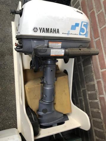 YAMAHA Buitenboordmotor 5pk + Rubberboot met div. accessoire beschikbaar voor biedingen