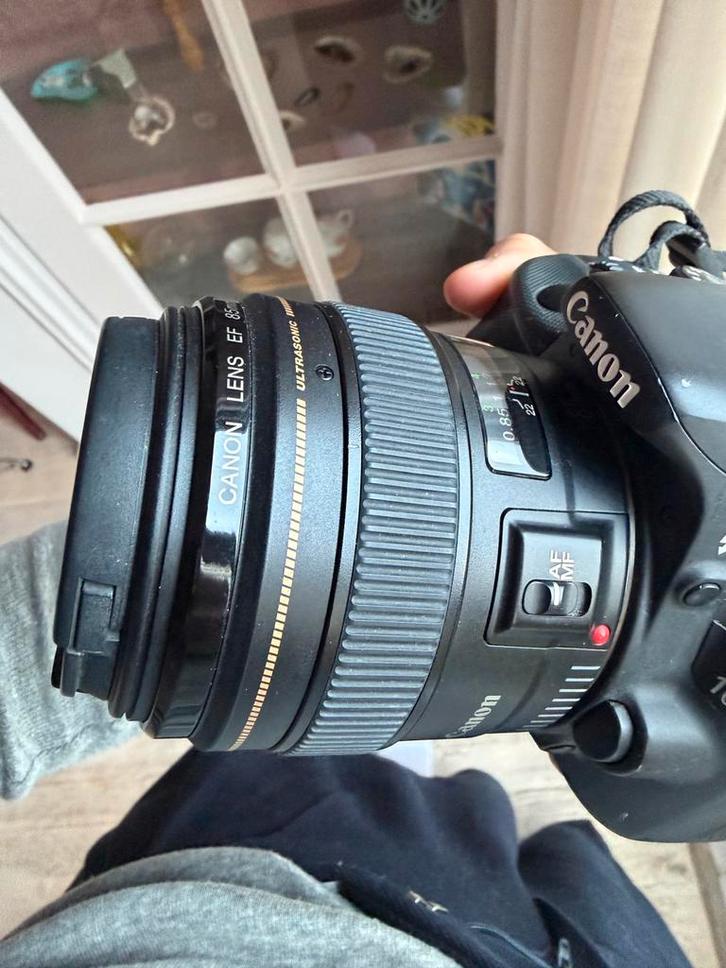 Canon 85mm 1.8, Audio, Tv en Foto, Fotografie | Lenzen en Objectieven, Zo goed als nieuw, Overige typen, Ophalen of Verzenden