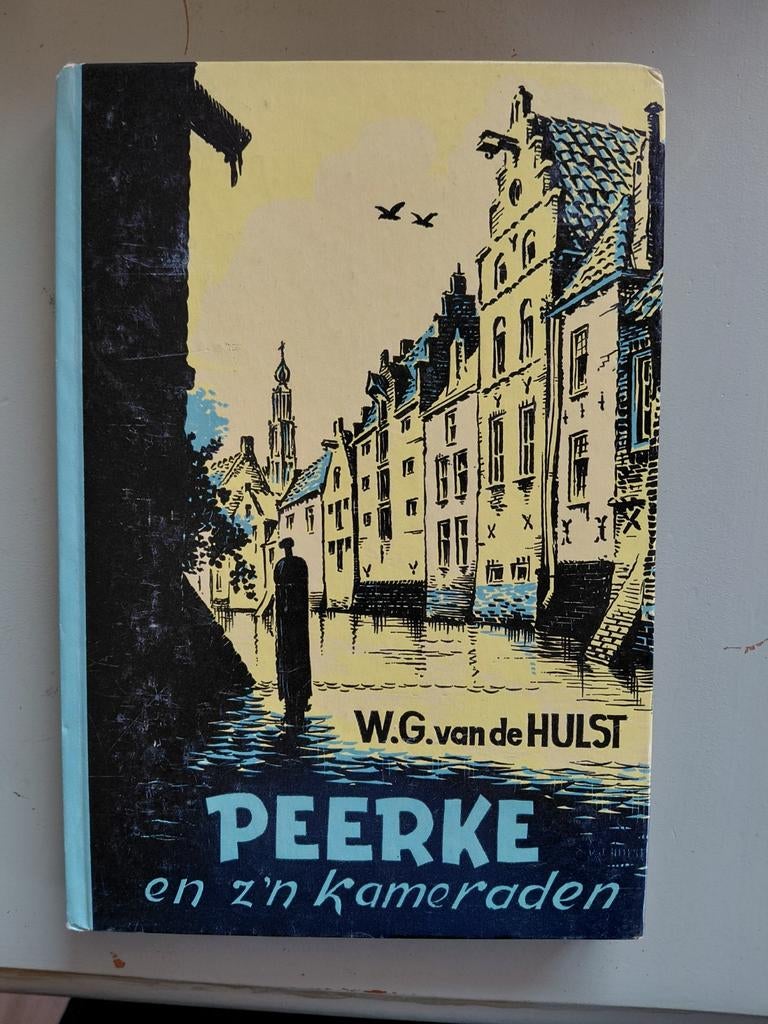 W.G van de Hulst  Peerke en z'n kameraden  15e druk, Boeken, Ophalen of Verzenden, Gelezen