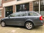 Skoda Octavia 1.2 TSI Combi 2011 Grijs, Auto's, Skoda, Voorwielaandrijving, Stof, Zwart, 4 cilinders