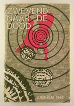 Peelen, Th. - Zwevend naar de dood / Arnhem 1944, Boeken, Geschiedenis | Vaderland, Gelezen, 20e eeuw of later, Verzenden