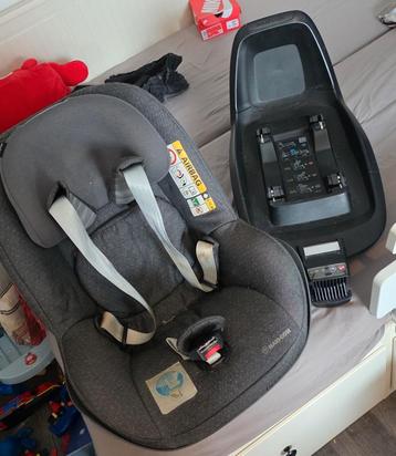 Maxi cosi 2way pearl autostoel + easybase  beschikbaar voor biedingen