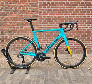 Summer Sale!️☀️ Cannondale Supersix Evo carbon 3 105 di2 beschikbaar voor biedingen