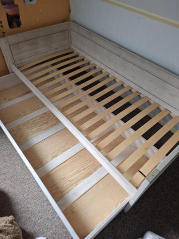 Bed zonder matras