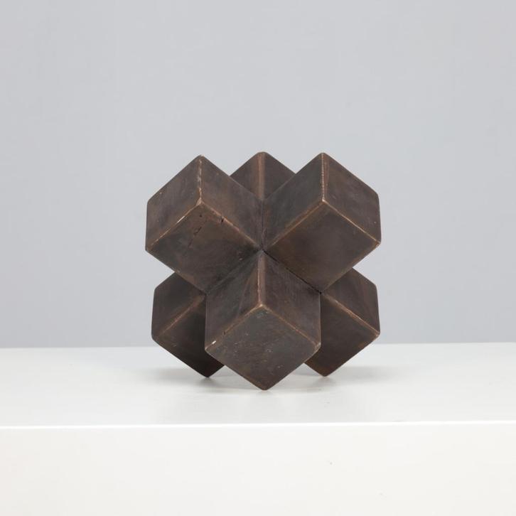 Handmade Geometric Wooden Sculpture in Cross Form, 1970s, Antiek en Kunst, Kunst | Beelden en Houtsnijwerken, Ophalen