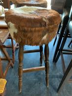 Drie Bohemian hoge barkrukken met bont, 3 krukken, Ophalen, Zo goed als nieuw, 60 tot 90 cm