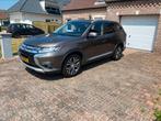 Mitsubishi Outlander 2.0 MPI 2WD CVT 2018 Bruin, Auto's, Mitsubishi, 1998 cc, 4 cilinders, Particulier, 1600 kg
