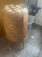 Mooie rieten lamp. Zo goed als nieuw, Huis en Inrichting, Lampen | Vloerlampen, Ophalen, Zo goed als nieuw, Minder dan 100 cm