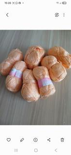 Perzik kleurige bollen wol, Ophalen of Verzenden, Nieuw, Breien of Haken, Wol of Garen
