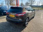 Nissan Qashqai 1.2 Dig-t 85KW 2WD 2015 Bruin NIEUWE APK, Auto's, Nissan, Voorwielaandrijving, Stof, Zwart, 4 cilinders