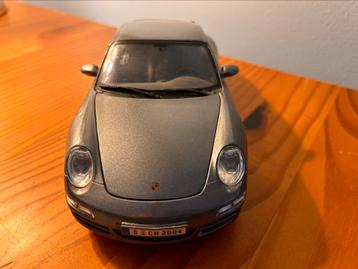 Set van 3 1:18 schaalmodellen Porsche 911 + 356