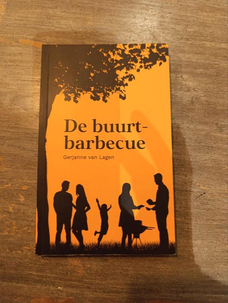 De Buurtbarbecue - Gerjanne van Lagen, Boeken, Romans, Gelezen, Nederland, Ophalen of Verzenden