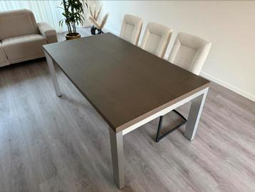 Eettafel 180x100 beschikbaar voor biedingen
