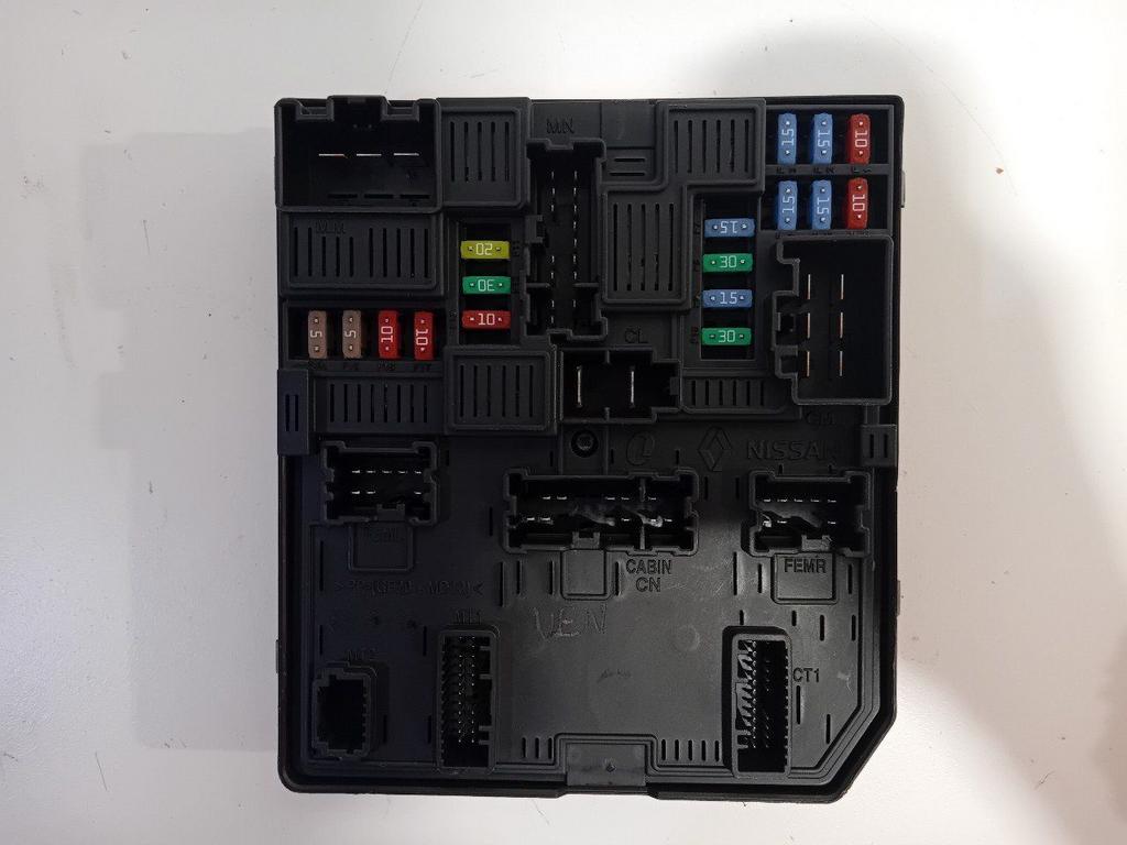 Zekeringkast Renault Mégane, Auto-onderdelen, Elektronica en Kabels, Renault, Gebruikt, Herkomst onderdeel bekend, 12 maanden garantie