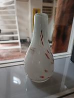 Vier hand geblazen vaasjes, Huis en Inrichting, Woonaccessoires | Vazen, Wit, Ophalen of Verzenden, Minder dan 50 cm, Glas