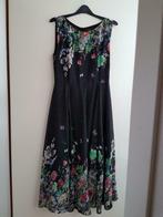 Zwarte gebloemde jurk van Floryday, mt. M, Kleding | Dames, Jurken, Maat 38/40 (M), Verzenden, Zwart, Zo goed als nieuw