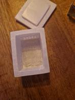 Oud doosje van parelmoer met olifant., Ophalen of Verzenden