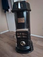 Antieke  potkachel van Pelgrim, Ophalen, Gebruikt, Gas, Gaskachel