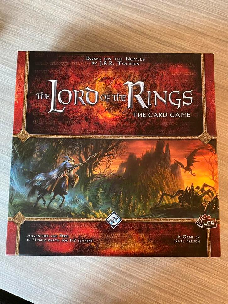The lord of the rings - the card game (basisspel) lcg, Hobby en Vrije tijd, Gezelschapsspellen | Kaartspellen, Zo goed als nieuw