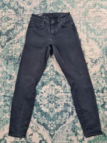 G-star raw shape high super skinny W32 L32 WMN Tulsi3232

 beschikbaar voor biedingen