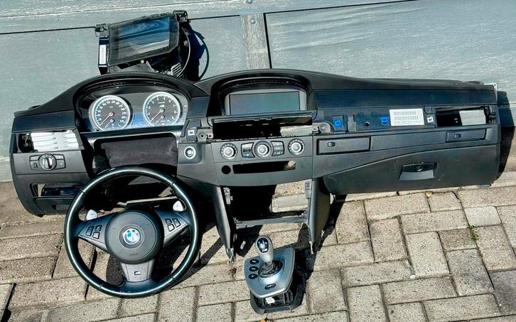 — BMW E60 M5 V10 DASHBOARD COMPLEET — (Head-Up), Auto-onderdelen, Dashboard en Schakelaars, BMW, Gebruikt, Ophalen of Verzenden