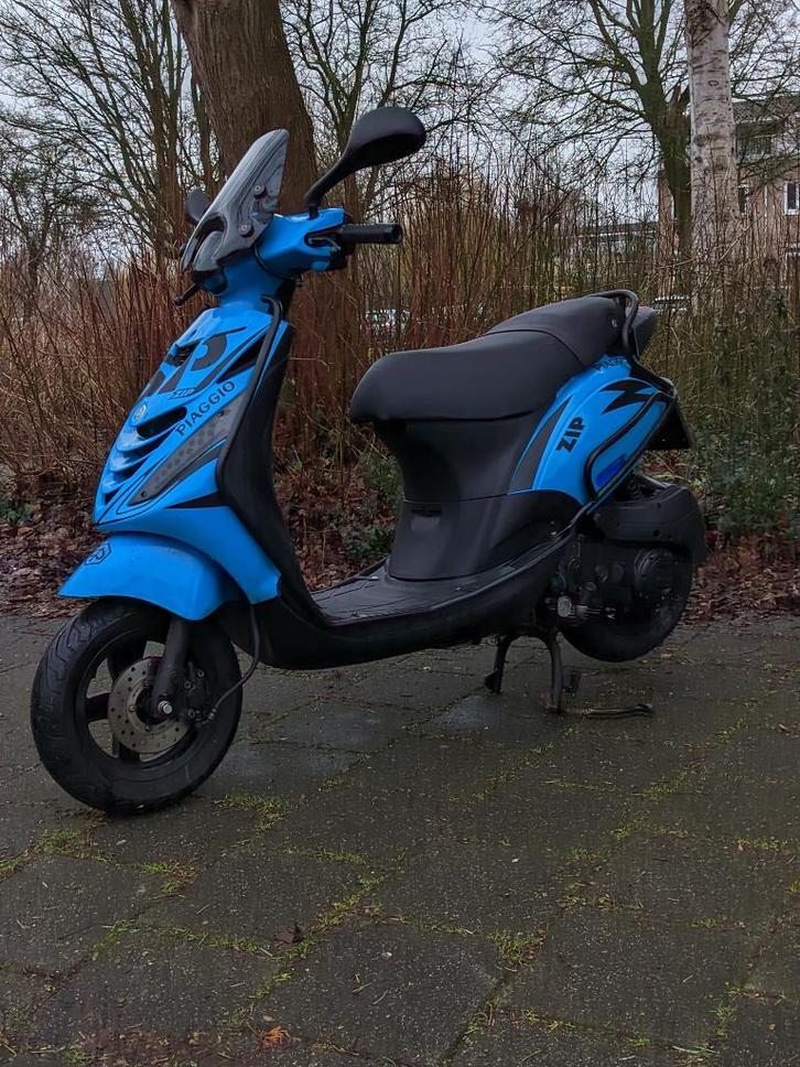 Piaggio zip 50 cc iget, Fietsen en Brommers, Scooters | Piaggio, Gebruikt, Zip, Maximaal 45 km/u, Benzine, Ophalen