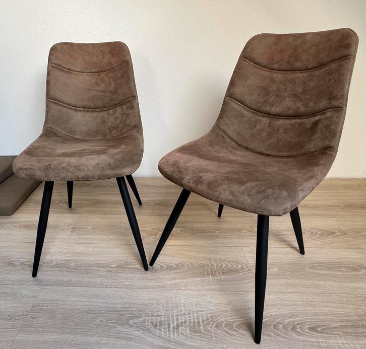 Set van 2 eetkamerstoelen ‘crazy’, Huis en Inrichting, Stoelen, Gebruikt, Twee, Stof, Overige kleuren, Ophalen