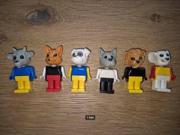Zes Lego Fabuland speelfiguren beschikbaar voor biedingen
