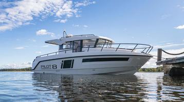 Finnmaster Pilot 8 met 2x200pk uit 2022 beschikbaar voor biedingen