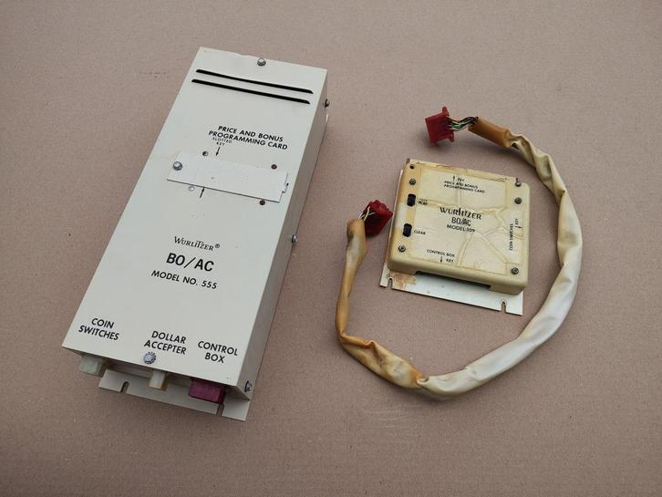 BO/AC Unit/ Model 555/ Set Wurlitzer (Div) jukebox, Verzamelen, Automaten | Jukeboxen, Gebruikt, Wurlitzer, 1970 tot heden, Verzenden