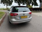 Volkswagen Passat Variant 2.0 TDI Highline Business R desing, Gebruikt, 4 cilinders, Origineel Nederlands, Traction-control