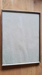 Antiek groot zilver kleur fotolijstje bewerkt randje., Ophalen of Verzenden