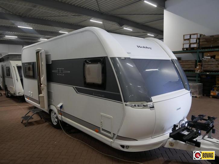 Hobby Excellent 540 UFE Incl. mover en fietsenrek, Caravans en Kamperen, Caravans, Bedrijf, tot en met 4, 1250 - 1500 kg, Rondzit