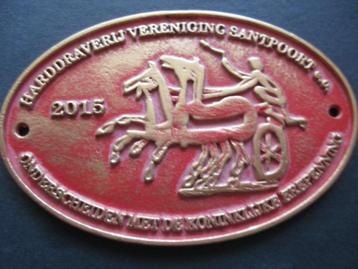 Ovale Rode Metalen Stalplaat Santpoort  Harddraverijverenigi beschikbaar voor biedingen