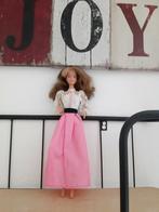 Barbie in jurk van Angel Face '80, Ophalen of Verzenden, Zo goed als nieuw, Pop