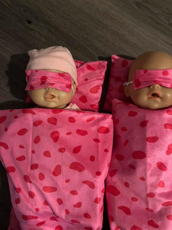 Themakist poppen, Hobby en Vrije tijd, Feestartikelen, Feestartikel, Ophalen