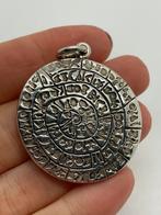 Z561 Prachtige zilveren hanger ‘schijf van phaistos’, Ophalen of Verzenden, X, Zilver, Zilver