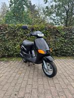 ⭐️Piaggio zip type 3 50cc 2t Brom 12167 Km Glans zwart⭐️, Ophalen, Tweetakt, Zip, Zo goed als nieuw