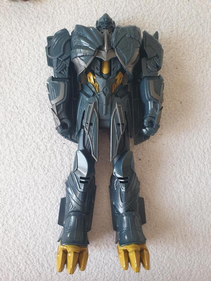 Transformers The Last Knight Titan Changers Megatron Action, Verzamelen, Transformers, Gebruikt, Overige generaties, Overige rassen