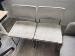 2 Buisframe Stoelen Grijs/Creme, Huis en Inrichting, Stoelen, Ophalen, Gebruikt, Twee, Metaal