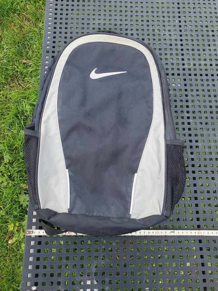 Vintage Nike Tas - Goede Staat!, Sieraden, Tassen en Uiterlijk, Tassen | Rugtassen, Zo goed als nieuw, Overige merken, 25 tot 40 cm